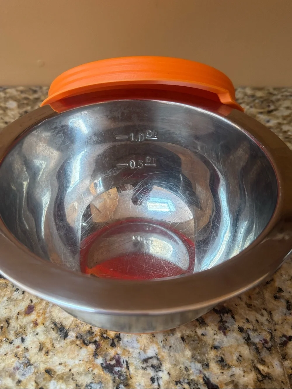 Wolfgang Puck: Orange-Accented Stainless Steel Mixing Bowl 1QT with silicone Lid